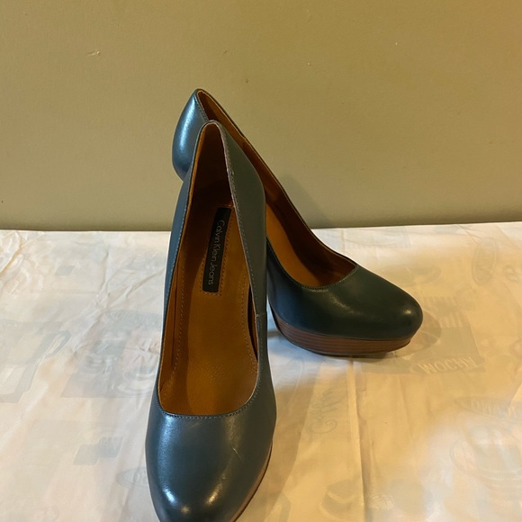 Calvin Klein Jeans Emily Heels Size 8M - Picture 2 of 7